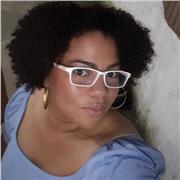 Profesor imparte clases d enetica y sociales a niño de cualquier edad